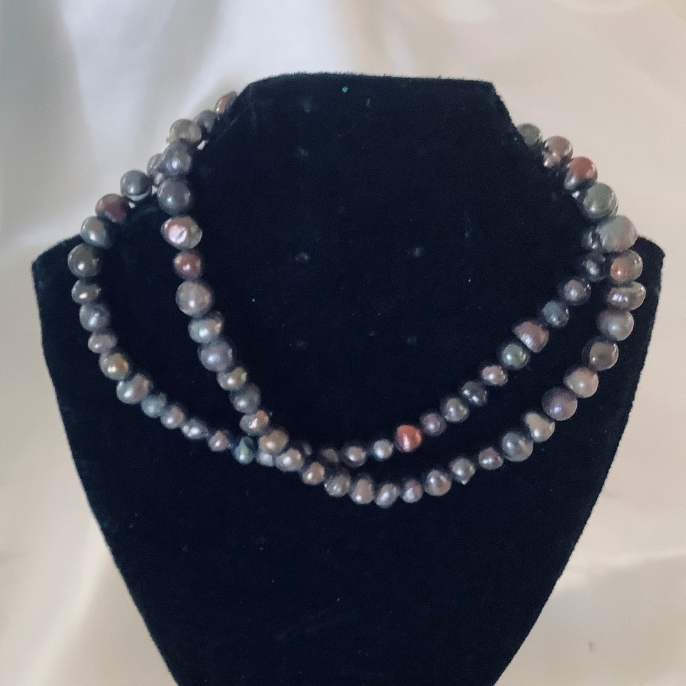 Two Black Freshwater Pearl Stretch Bracelets 6mm